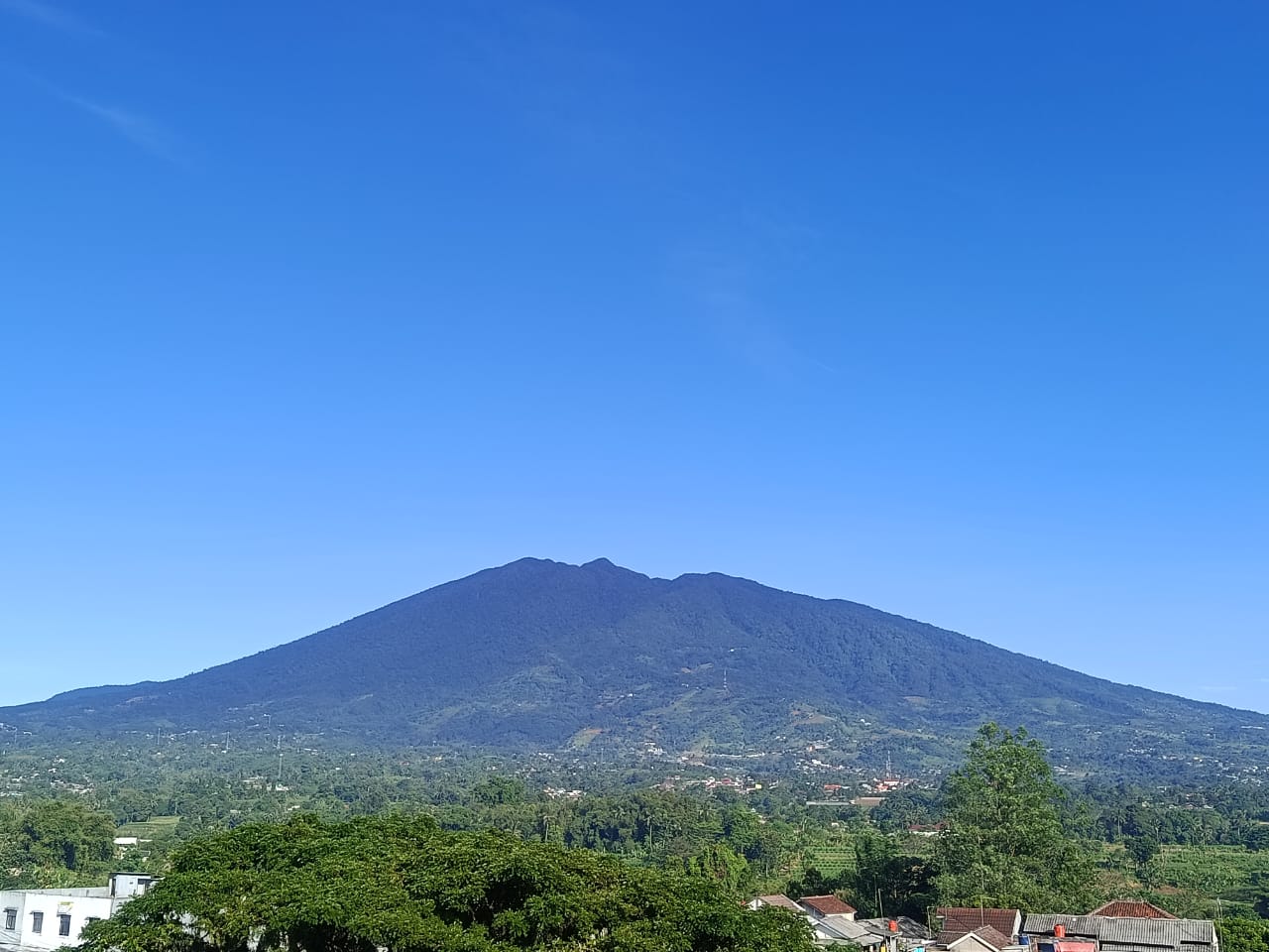 View Gunung
